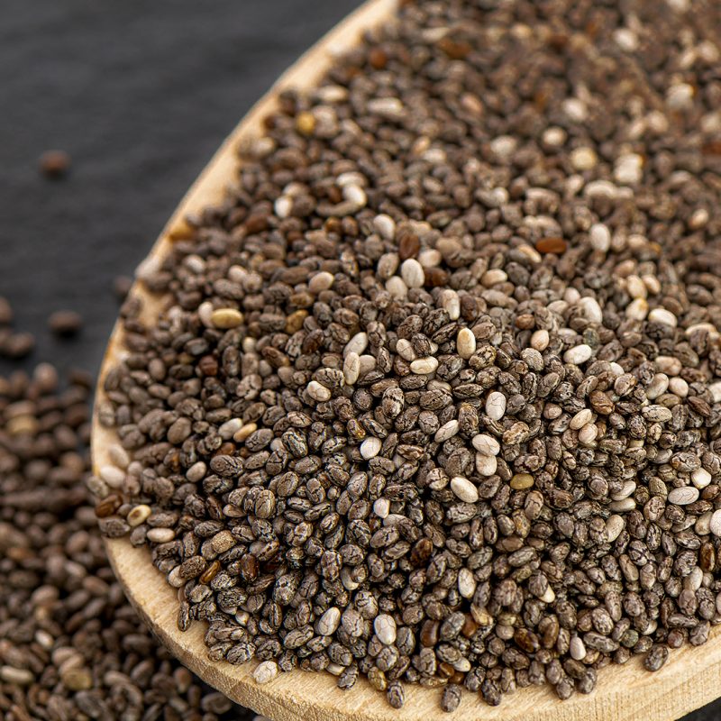Compra "Semilla de chía / Chia Seed" con Zayma. Nutrición óptima y calidad garantizada en cada semilla con Distribuidora Zayma, los mejores granos.